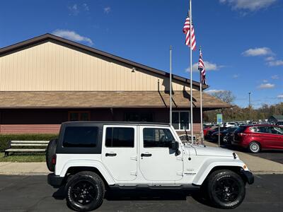 2013 Jeep Wrangler Unlimited Sahara  6-SPEED - Photo 4 - Flushing, MI 48433