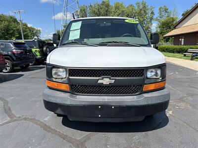 2010 Chevrolet Express 2500  CARGO - Photo 3 - Flushing, MI 48433