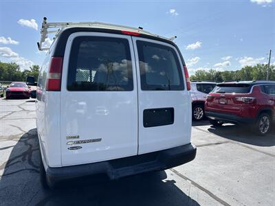 2010 Chevrolet Express 2500  CARGO - Photo 6 - Flushing, MI 48433