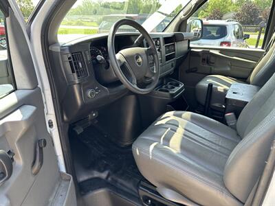 2010 Chevrolet Express 2500  CARGO - Photo 8 - Flushing, MI 48433