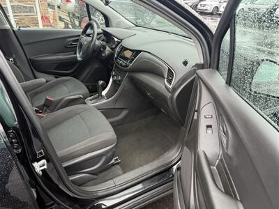 2019 Chevrolet Trax LS FWD - Photo 17 - Flushing, MI 48433
