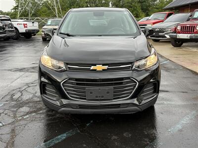 2019 Chevrolet Trax LS FWD - Photo 3 - Flushing, MI 48433