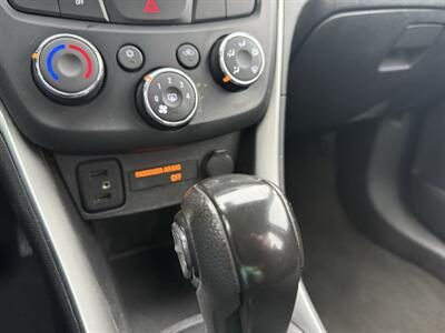 2019 Chevrolet Trax LS FWD - Photo 16 - Flushing, MI 48433