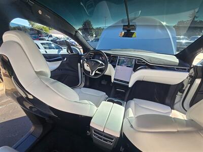 2016 Tesla Model X 60D   - Photo 2 - Flushing, MI 48433