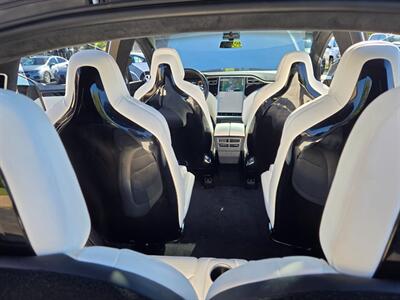 2016 Tesla Model X 60D   - Photo 4 - Flushing, MI 48433