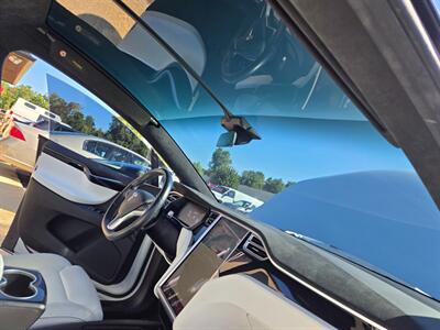 2016 Tesla Model X 60D   - Photo 15 - Flushing, MI 48433