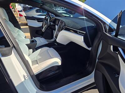 2016 Tesla Model X 60D   - Photo 12 - Flushing, MI 48433