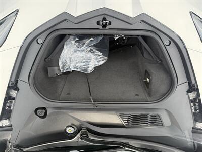 2024 Chevrolet Corvette Stingray Coupe 3LT - Photo 27 - Flushing, MI 48433