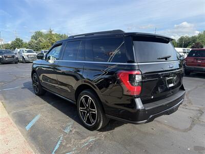 2020 Ford Expedition Limited  4X4 Stealth Edition - Photo 9 - Flushing, MI 48433