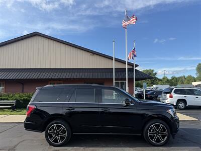 2020 Ford Expedition Limited  4X4 Stealth Edition - Photo 6 - Flushing, MI 48433