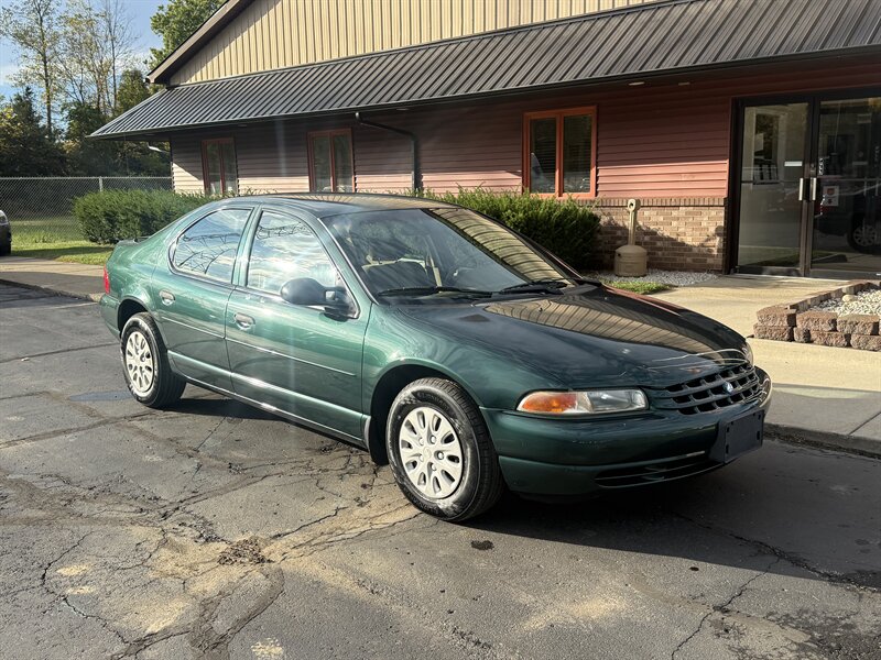 1998 Plymouth Breeze   - Photo 1 - Flushing, MI 48433