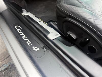 2000 Porsche 911 Carrera 4  Cabriolet - Photo 19 - Flushing, MI 48433