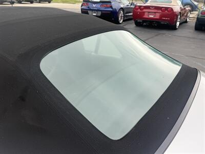 2000 Porsche 911 Carrera 4  Cabriolet - Photo 33 - Flushing, MI 48433