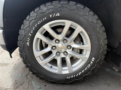 2019 Chevrolet Silverado 1500 LT Double Cab  Z71 4X4 - Photo 7 - Flushing, MI 48433