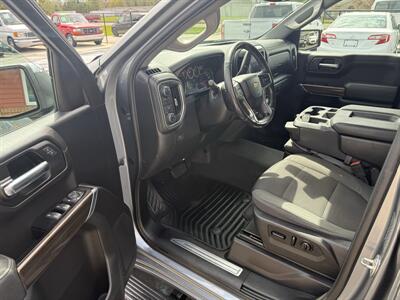 2019 Chevrolet Silverado 1500 LT Double Cab  Z71 4X4 - Photo 11 - Flushing, MI 48433