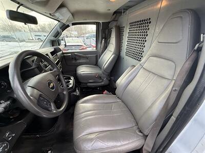 2021 Chevrolet Express 2500  Cargo - Photo 10 - Flushing, MI 48433