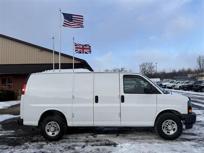 2021 Chevrolet Express 2500  Cargo - Photo 4 - Flushing, MI 48433