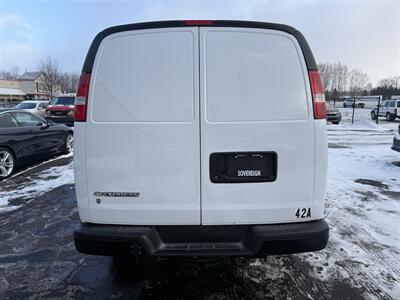 2021 Chevrolet Express 2500  Cargo - Photo 6 - Flushing, MI 48433