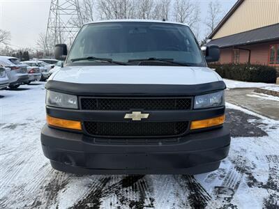 2021 Chevrolet Express 2500  Cargo - Photo 2 - Flushing, MI 48433