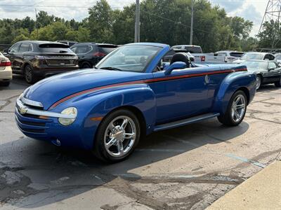 2006 Chevrolet SSR 6.0L - Photo 6 - Flushing, MI 48433