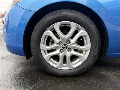 2016 Scion iA   - Photo 12 - Flushing, MI 48433