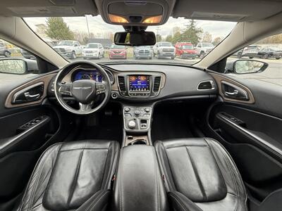 2015 Chrysler 200 C   - Photo 17 - Flushing, MI 48433