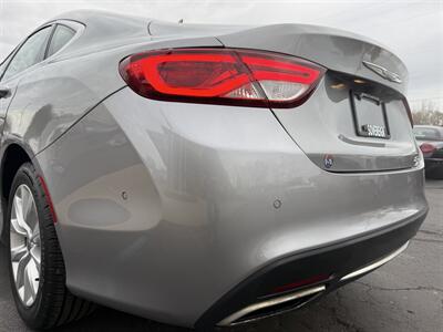 2015 Chrysler 200 C   - Photo 27 - Flushing, MI 48433