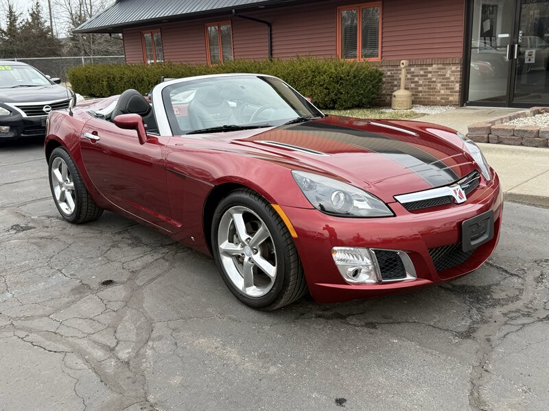 2009 Saturn SKY Red Line   - Photo 1 - Flushing, MI 48433