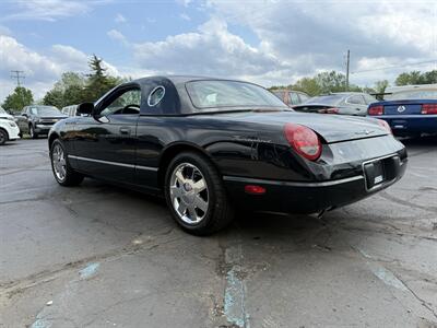 2002 Ford Thunderbird Deluxe Convertible - Photo 7 - Flushing, MI 48433