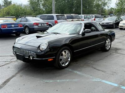 2002 Ford Thunderbird Deluxe Convertible - Photo 2 - Flushing, MI 48433