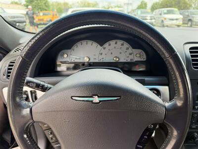 2002 Ford Thunderbird Deluxe Convertible - Photo 9 - Flushing, MI 48433