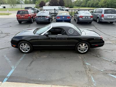 2002 Ford Thunderbird Deluxe Convertible - Photo 6 - Flushing, MI 48433