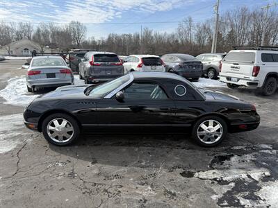2002 Ford Thunderbird Deluxe  Convertible - Photo 7 - Flushing, MI 48433