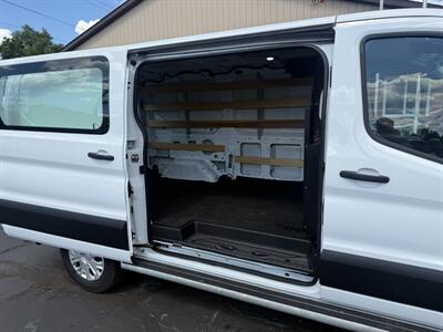 2024 Ford Transit 250 130WB  Low Roof Cargo - Photo 16 - Flushing, MI 48433