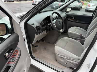 2008 Chevrolet Uplander LS   - Photo 9 - Flushing, MI 48433
