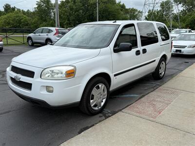 2008 Chevrolet Uplander LS   - Photo 4 - Flushing, MI 48433