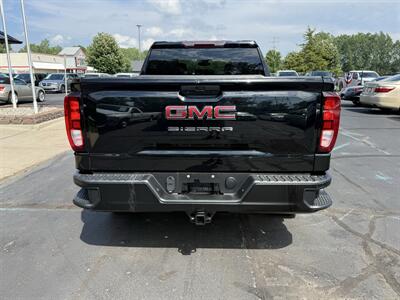 2021 GMC Sierra 1500 Crew Cab 4X4 - Photo 6 - Flushing, MI 48433