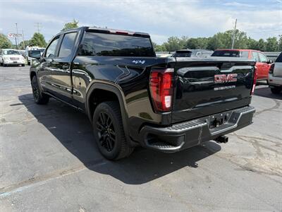 2021 GMC Sierra 1500 Crew Cab 4X4 - Photo 5 - Flushing, MI 48433