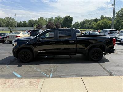 2021 GMC Sierra 1500 Crew Cab 4X4 - Photo 9 - Flushing, MI 48433