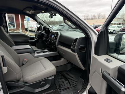 2018 Ford F-150 FX4 Supercab  4X4 5.0 - Photo 12 - Flushing, MI 48433