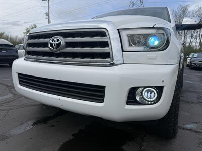 2008 Toyota Sequoia Limited  4X4 - Photo 41 - Flushing, MI 48433