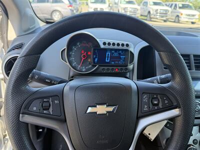 2012 Chevrolet Sonic LT - Photo 14 - Flushing, MI 48433