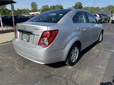 2012 Chevrolet Sonic LT - Photo 8 - Flushing, MI 48433
