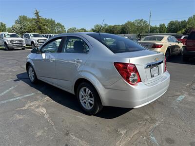 2012 Chevrolet Sonic LT - Photo 6 - Flushing, MI 48433