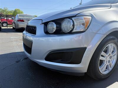 2012 Chevrolet Sonic LT - Photo 25 - Flushing, MI 48433