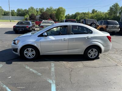 2012 Chevrolet Sonic LT - Photo 10 - Flushing, MI 48433