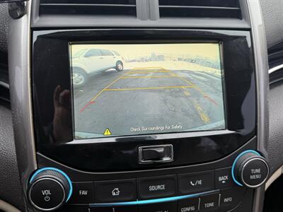 2015 Chevrolet Malibu LT   - Photo 16 - Flushing, MI 48433