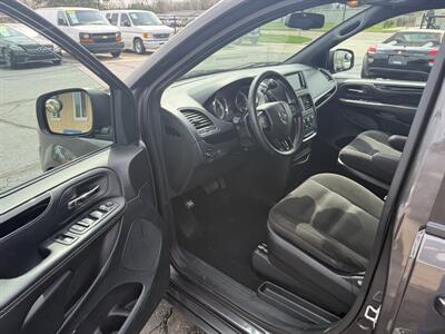 2018 Dodge Grand Caravan SE - Photo 10 - Flushing, MI 48433