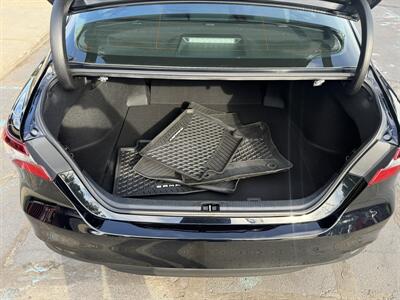 2022 Toyota Camry LE - Photo 21 - Flushing, MI 48433