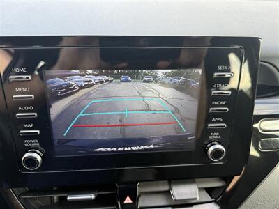 2022 Toyota Camry LE - Photo 11 - Flushing, MI 48433